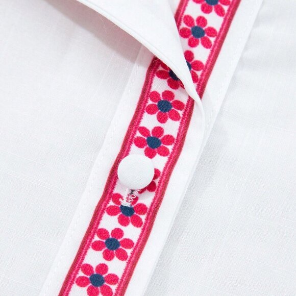 White Casual Women's Floral Embroidery Puff Sleeve Button-Up Shirt - Picture 6 of 8